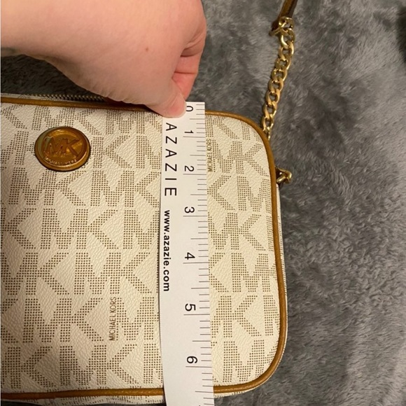 NWT Michael kors crossbody purse - Picture 10 of 12